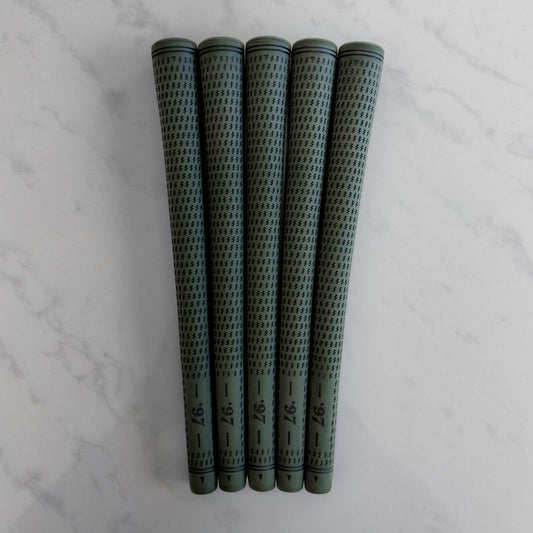 T01 Tour Grip | Range | Field Collection