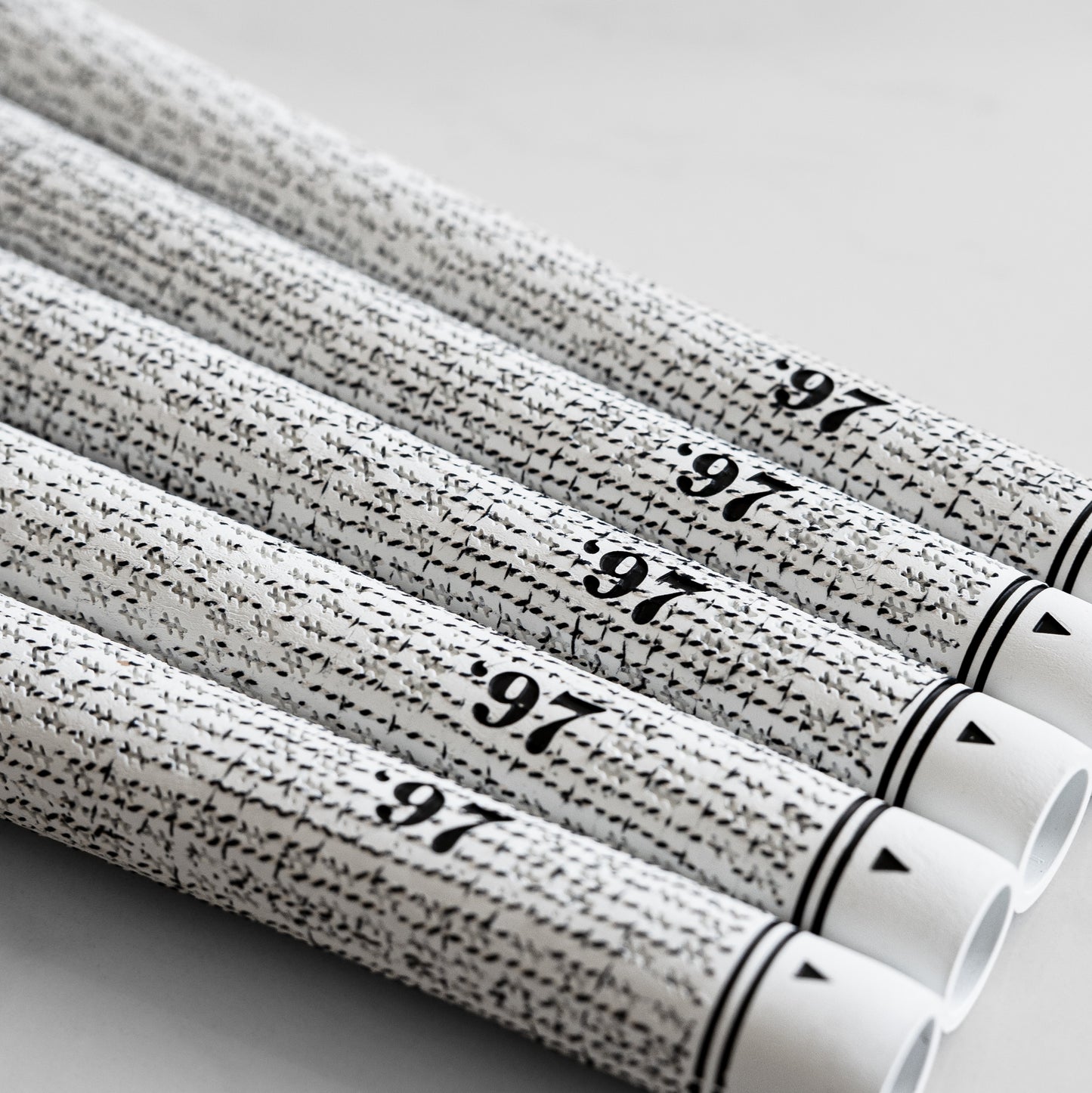 T01 Cord Grip | White | Panda Cord Collection