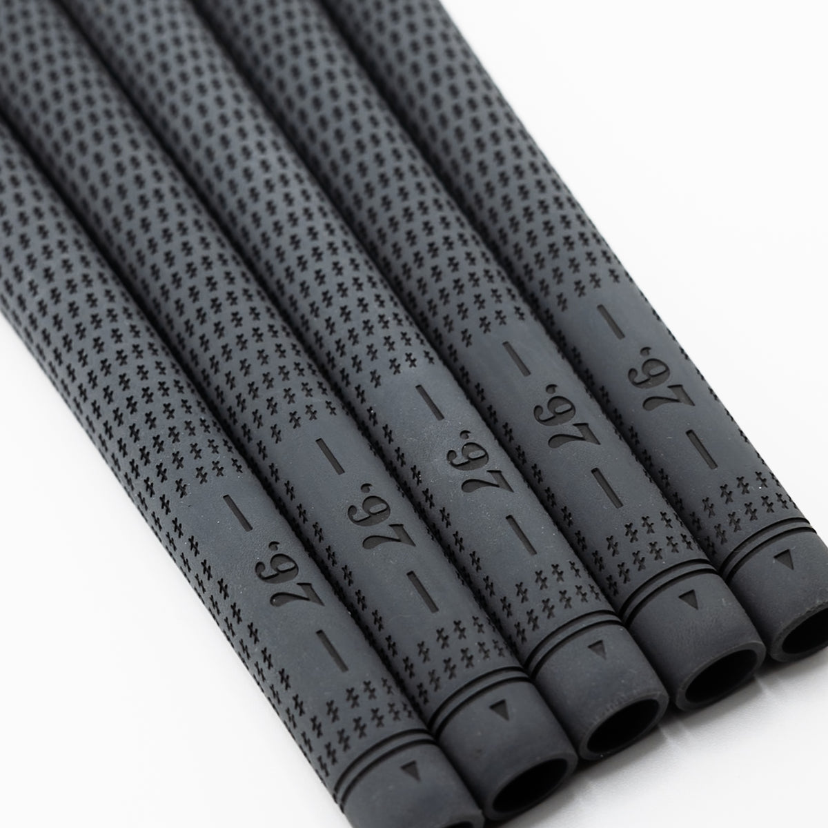 T01 Tour Grip | Iron | Field Collection
