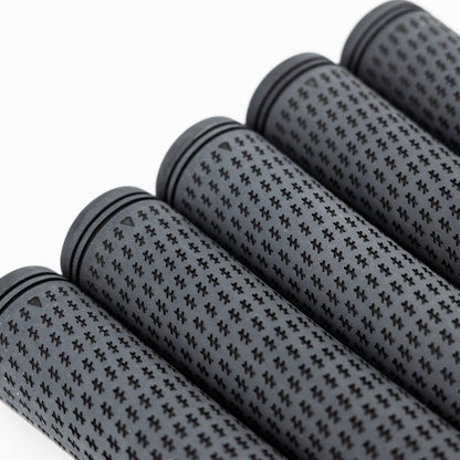 T01 Tour Grip | Iron | Field Collection