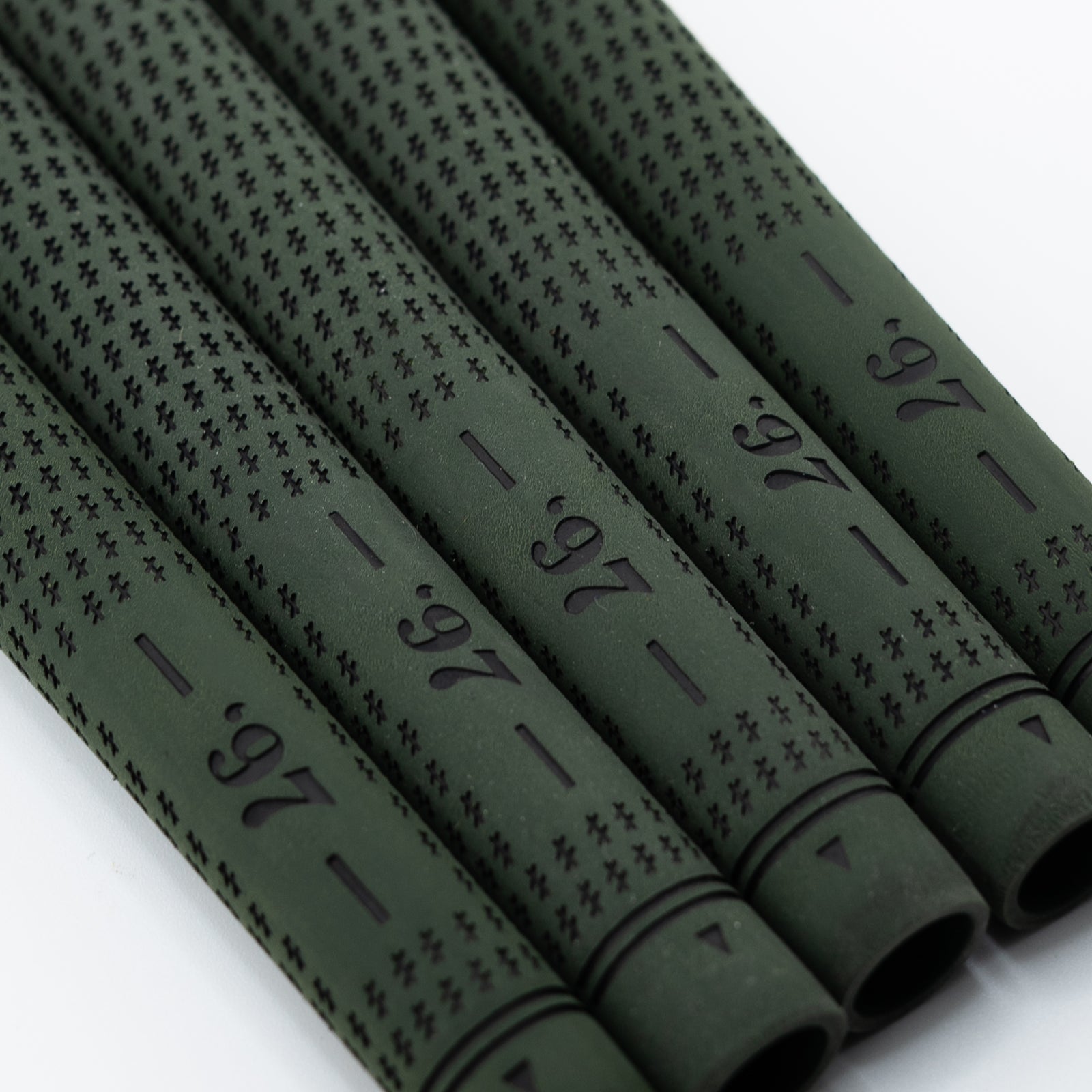 T01 Tour Grip | Range | Field Collection