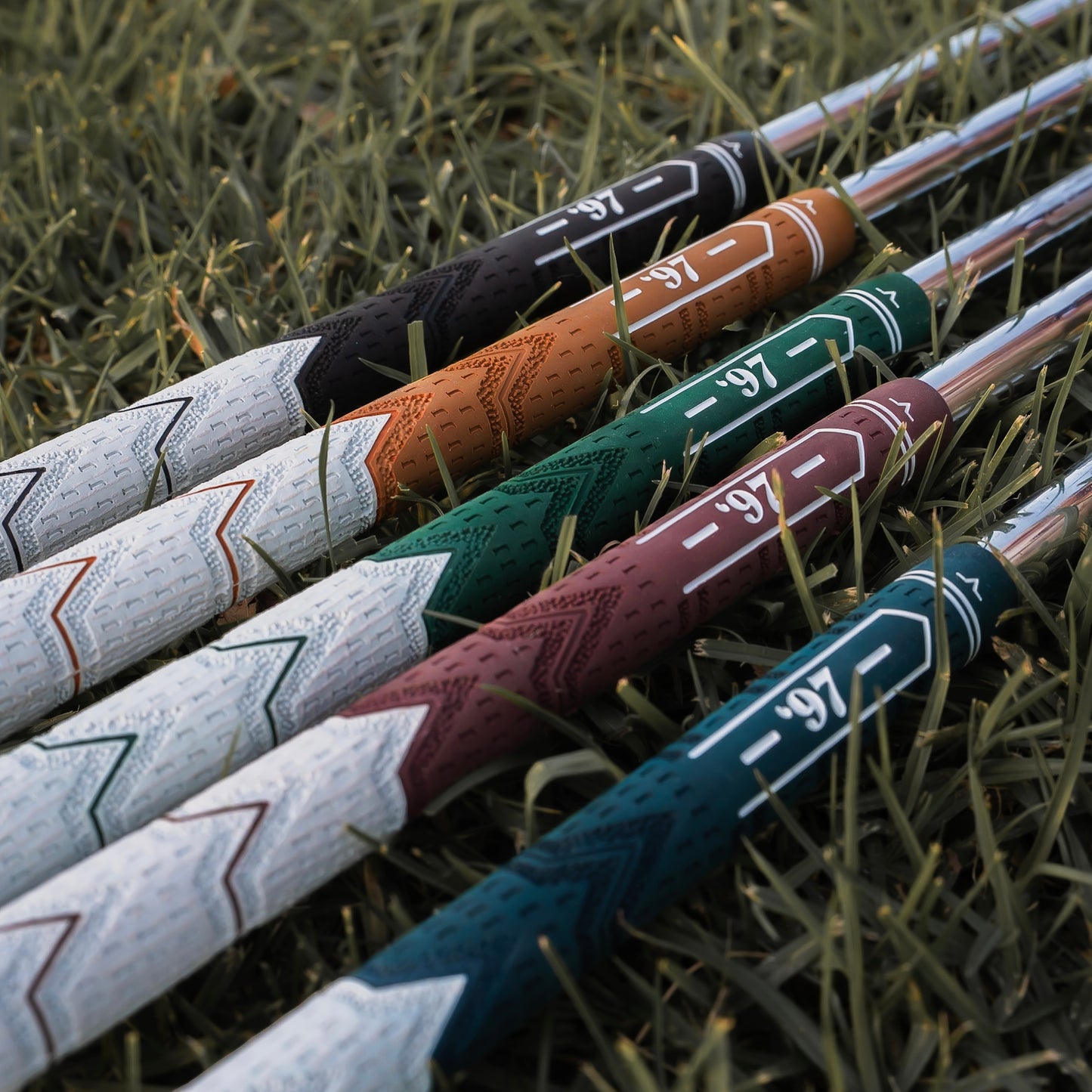 J25 Hybrid Grip | Harbor | Links Collection