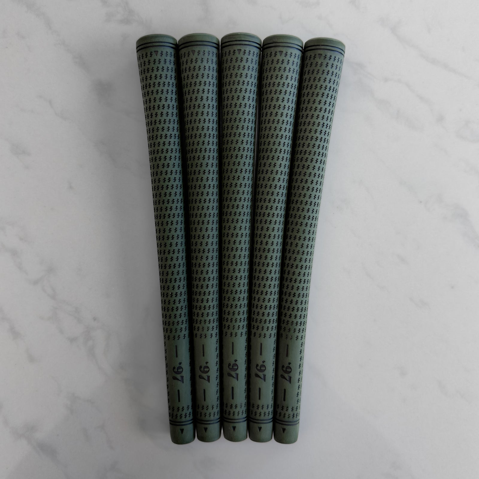 T01 Tour Grip | Range | Field Collection